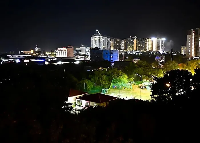 Summer Mactan Hotel 3*