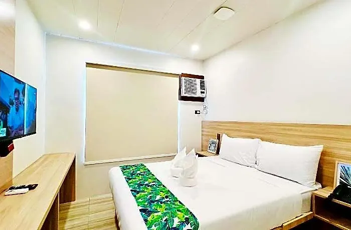 Summer Mactan Hotel 3*