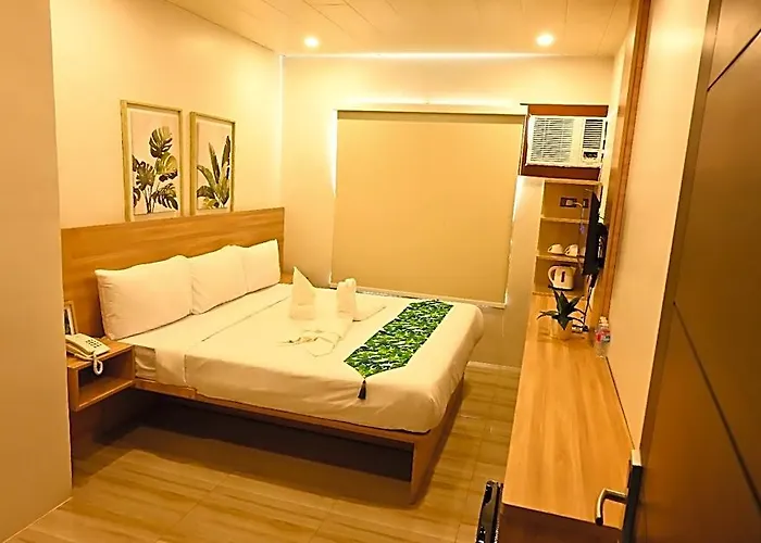 Summer Mactan Hotel 3*